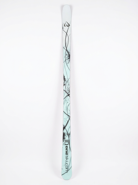 World's best mogul skis – ID one Australia